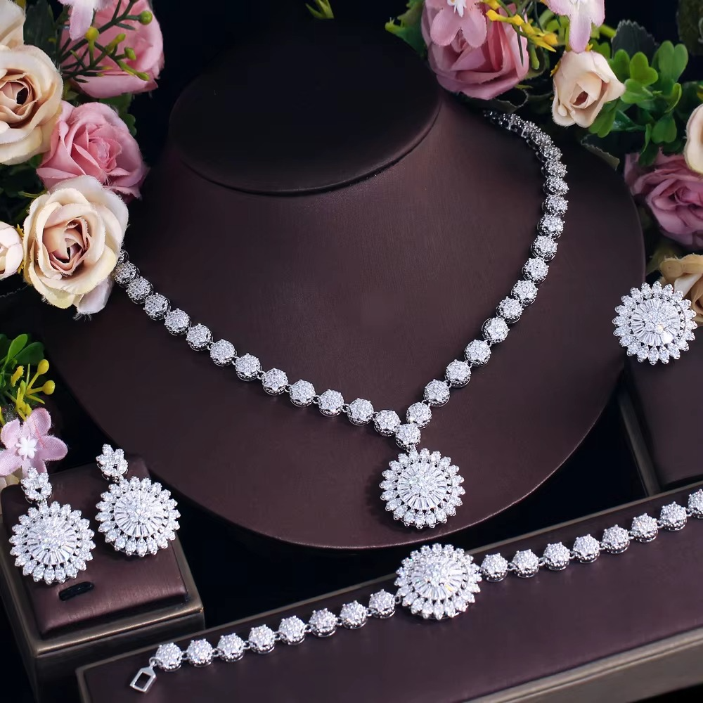 Luxury Cubic Zircon Jewelry Set