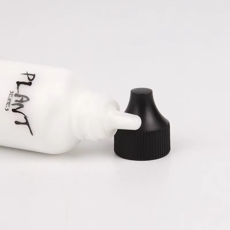 Whitening FOUNDATION CREAM WATER-PROOF (Original)
