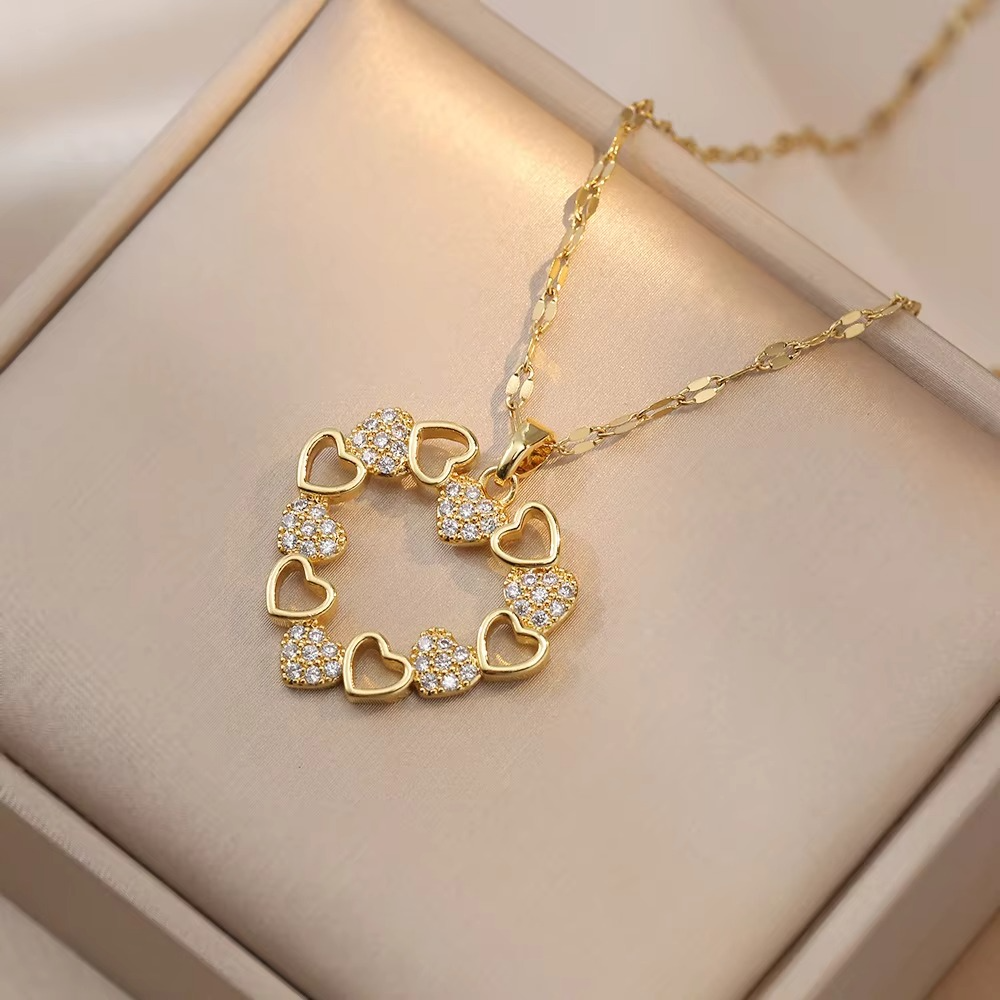 Romantic Heart Zircon Pendant Necklace (SPECIAL)