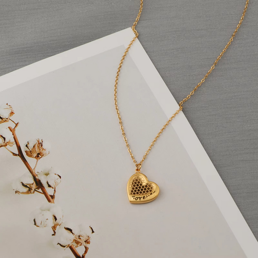 HEART LOVE Pendant Necklace 18k Gold Plated