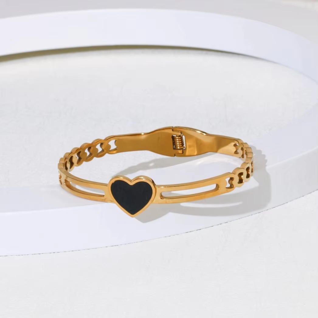 HEART LOCK POWELL 18K Gold PLATED BANGLE