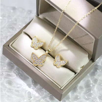 Exquisite BUTTERFLY Zirconia Pendant Necklace and Earrings SET