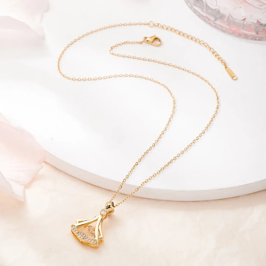 GOLD Plated Rhinestone Decor Pendant Necklace
