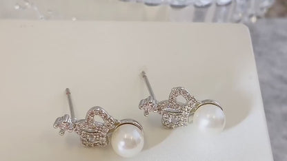 CROWN PEARL EARRINGS